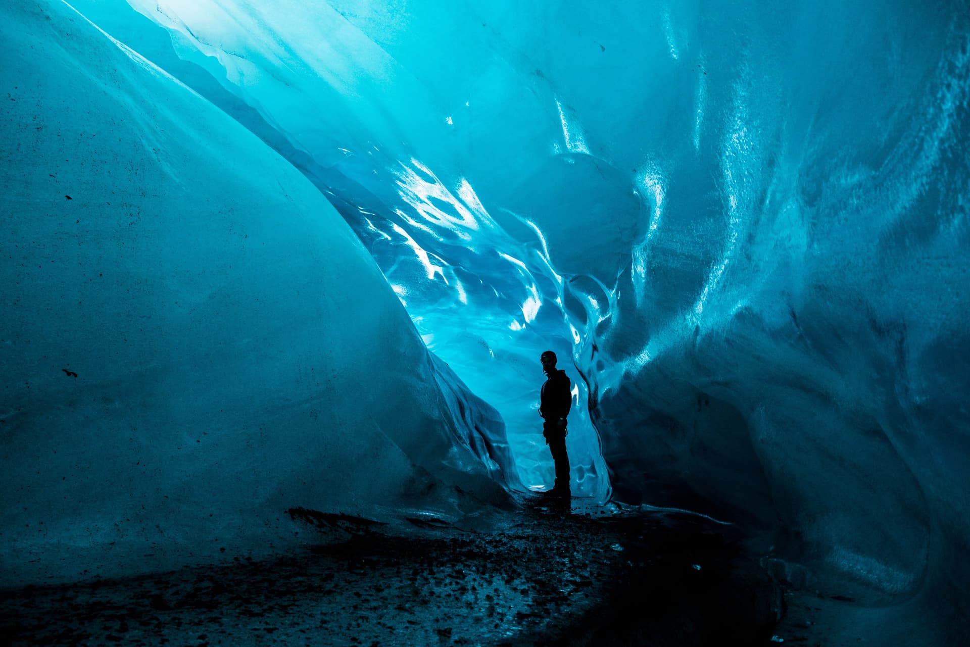 Jökull: Iceland, Written by the Elements